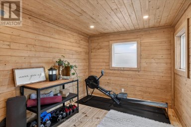 759 HURLEY STREET Peterborough (Otonabee Ward 1) Ontario photo 39