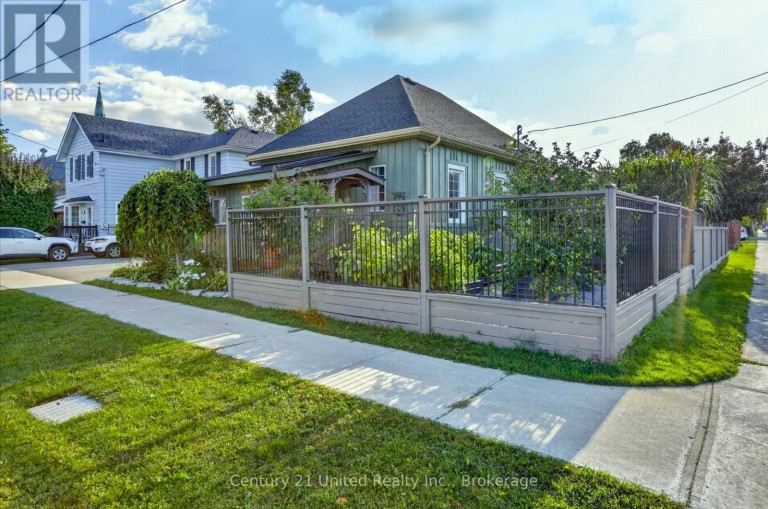 759 HURLEY STREET, Peterborough (Otonabee Ward 1), Ontario, K9J3B1