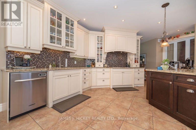 182 RIVER DRIVE, Petawawa, Ontario, K8A6W7