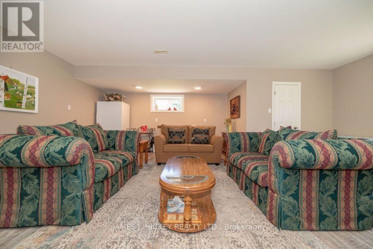 182 RIVER DRIVE, Petawawa, Ontario, K8A6W7