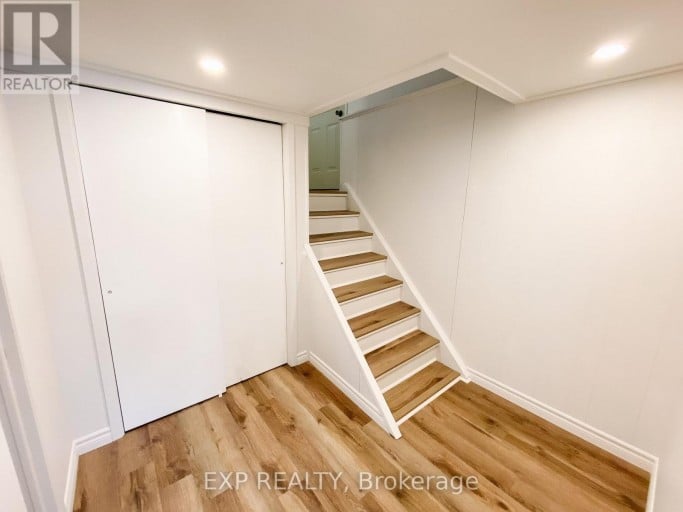 19 FAIRCREST AVENUE, Georgina (Sutton & Jackson's Point), Ontario, L0E1L0