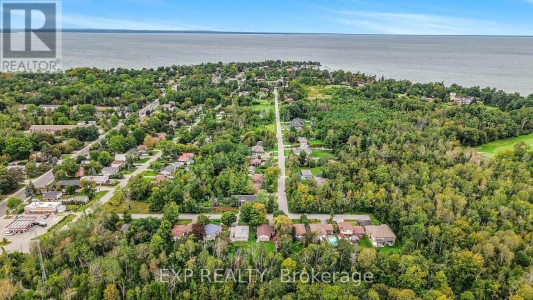 19 FAIRCREST AVENUE, Georgina (Sutton & Jackson's Point), Ontario, L0E1L0