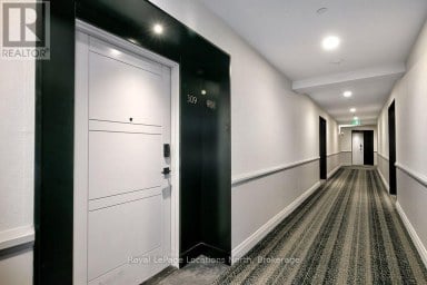 309 - 1 HUME STREET Collingwood Ontario photo 4