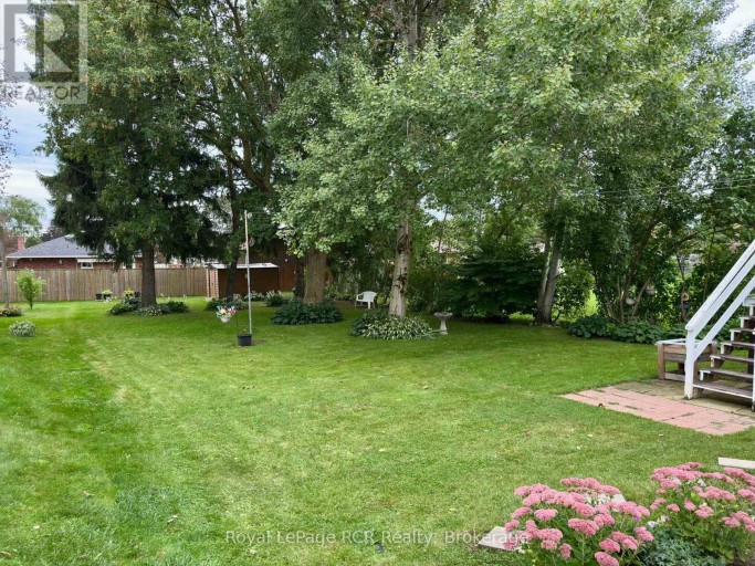 563 9TH STREET, Hanover, Ontario, N4N1M3