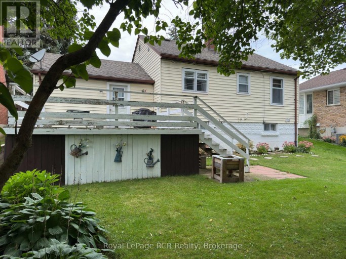 563 9TH STREET, Hanover, Ontario, N4N1M3