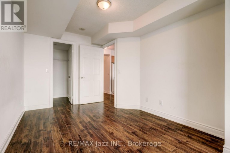 1908 - 15 GREENVIEW AVENUE, Toronto (Newtonbrook West), Ontario, M2M4M7