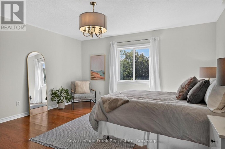 2439 DENURE DRIVE, Peterborough (Monaghan Ward 2), Ontario, K9K2L4