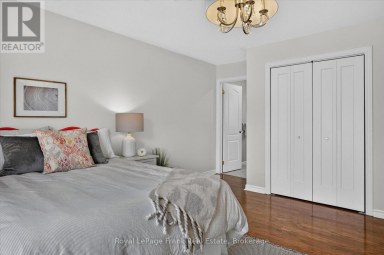 2439 DENURE DRIVE Peterborough (Monaghan Ward 2) Ontario photo 21