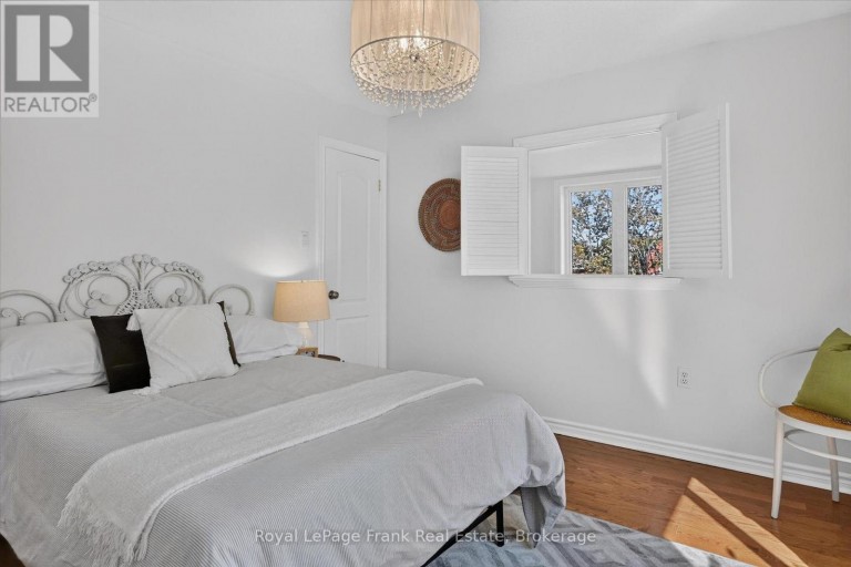 2439 DENURE DRIVE, Peterborough (Monaghan Ward 2), Ontario, K9K2L4