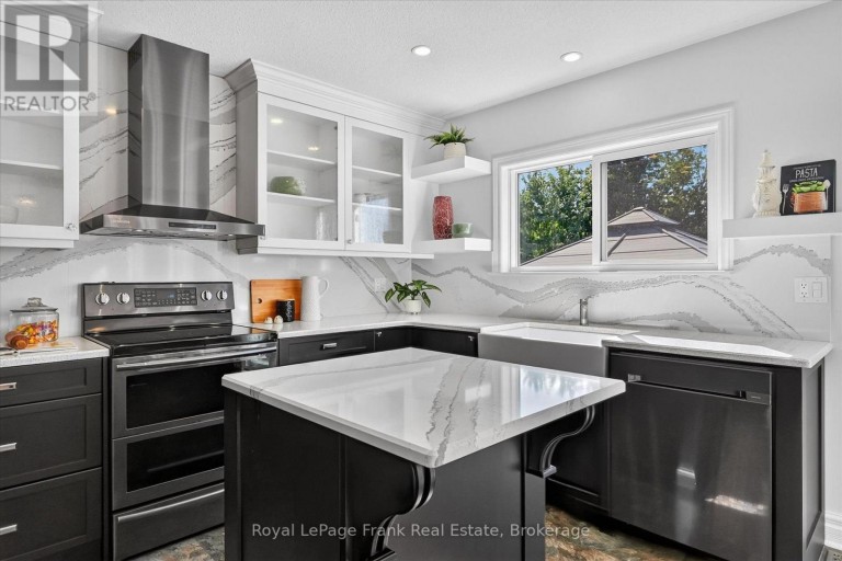 2439 DENURE DRIVE, Peterborough (Monaghan Ward 2), Ontario, K9K2L4