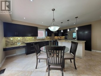 70 BILBERMAR DRIVE Richmond Hill (Devonsleigh) Ontario photo 16