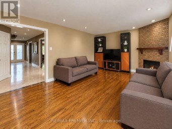 70 BILBERMAR DRIVE Richmond Hill (Devonsleigh) Ontario photo 17
