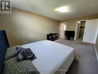 70 BILBERMAR DRIVE Richmond Hill (Devonsleigh) Ontario photo 29