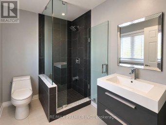 70 BILBERMAR DRIVE Richmond Hill (Devonsleigh) Ontario photo 30