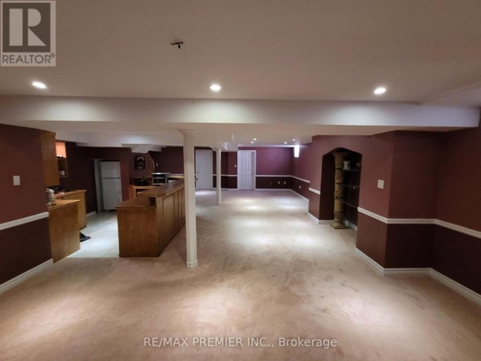 70 BILBERMAR DRIVE, Richmond Hill (Devonsleigh), Ontario, L4S1B9
