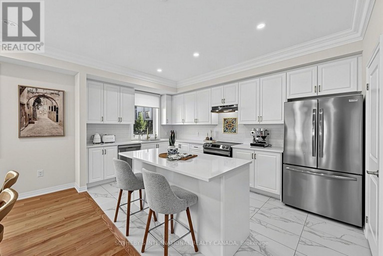 9 - 40 BAYNES WAY, Bradford West Gwillimbury (Bradford), Ontario, L3Z4M4