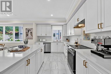 9 - 40 BAYNES WAY Bradford West Gwillimbury (Bradford) Ontario photo 16