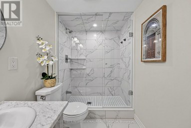9 - 40 BAYNES WAY Bradford West Gwillimbury (Bradford) Ontario photo 32