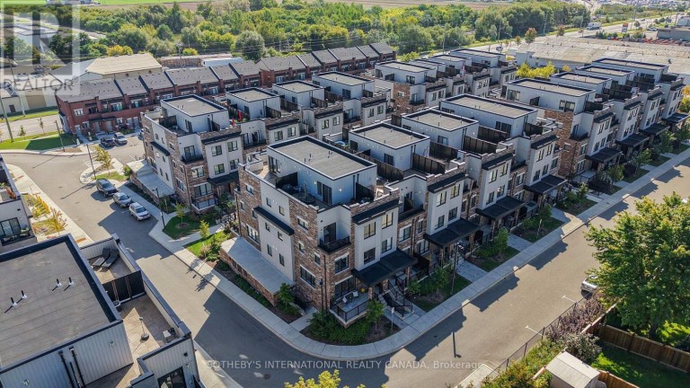 9 - 40 BAYNES WAY, Bradford West Gwillimbury (Bradford), Ontario, L3Z4M4