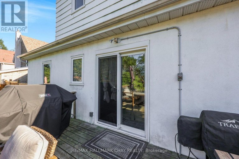 32 CAROLINE STREET, Barrie (Allandale Centre), Ontario, L4N2S3