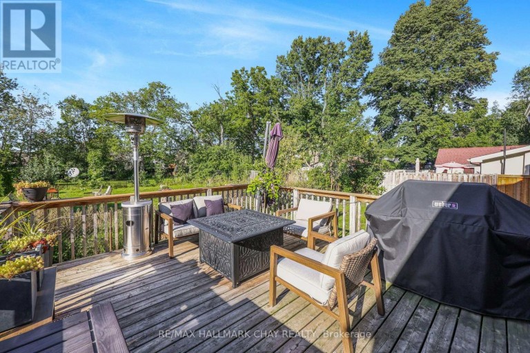 32 CAROLINE STREET, Barrie (Allandale Centre), Ontario, L4N2S3