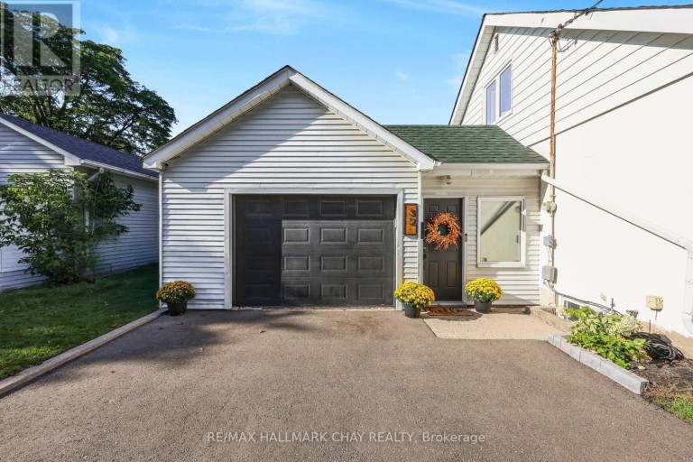 32 CAROLINE STREET, Barrie (Allandale Centre), Ontario, L4N2S3