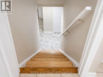 24 GANDER CRESCENT Brampton (Vales of Castlemore) Ontario photo 19