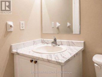 24 GANDER CRESCENT Brampton (Vales of Castlemore) Ontario photo 21