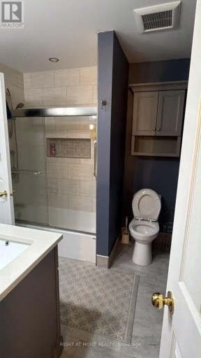 508 FARNHAM COURT, Kingston (East Gardiners Rd), Ontario, K7M8Y1