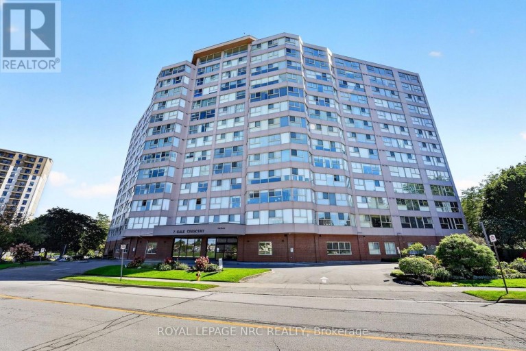 302 - 7 GALE CRESCENT, St. Catharines (E. Chester), Ontario, L2R7M8