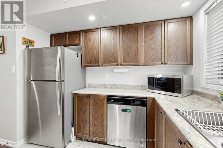 2725 DEPUTY MINISTER PATH, Oshawa (Windfields), Ontario, L1L0M7