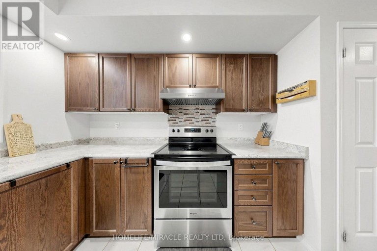 2725 DEPUTY MINISTER PATH, Oshawa (Windfields), Ontario, L1L0M7
