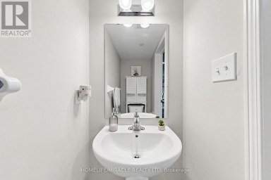 2725 DEPUTY MINISTER PATH Oshawa (Windfields) Ontario photo 15