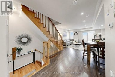 2725 DEPUTY MINISTER PATH Oshawa (Windfields) Ontario photo 17