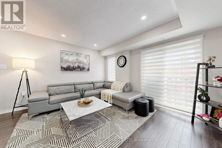 2725 DEPUTY MINISTER PATH, Oshawa (Windfields), Ontario, L1L0M7
