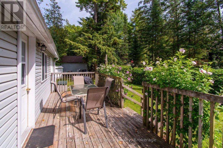 10 PILON ROAD, Tiny, Ontario, L0L2J0
