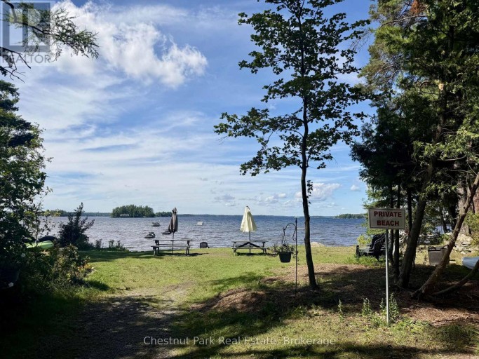 1004 CHIPPAWA AVENUE, Gravenhurst (Muskoka (S)), Ontario, P1P1R1