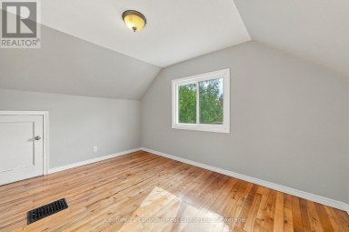 106 HUMEWOOD DRIVE Belleville (Belleville Ward) Ontario photo 21