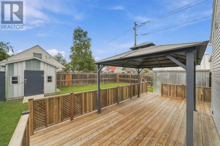 106 HUMEWOOD DRIVE, Belleville (Belleville Ward), Ontario, K8N4E6