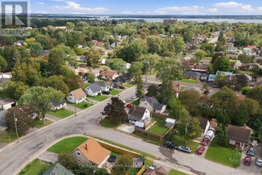 106 HUMEWOOD DRIVE Belleville (Belleville Ward) Ontario photo 48