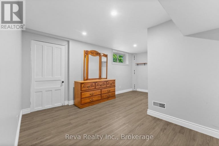 7 FOREST HILL ROAD, Bancroft (Bancroft Ward), Ontario, K0L1C0