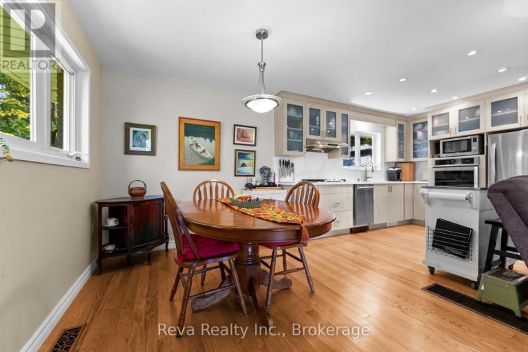 7 FOREST HILL ROAD, Bancroft (Bancroft Ward), Ontario, K0L1C0