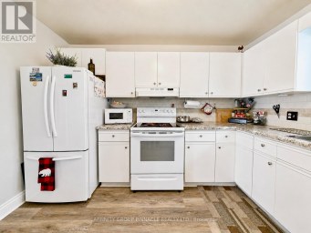 24 - 115 MARY STREET W Kawartha Lakes (Lindsay) Ontario photo 11