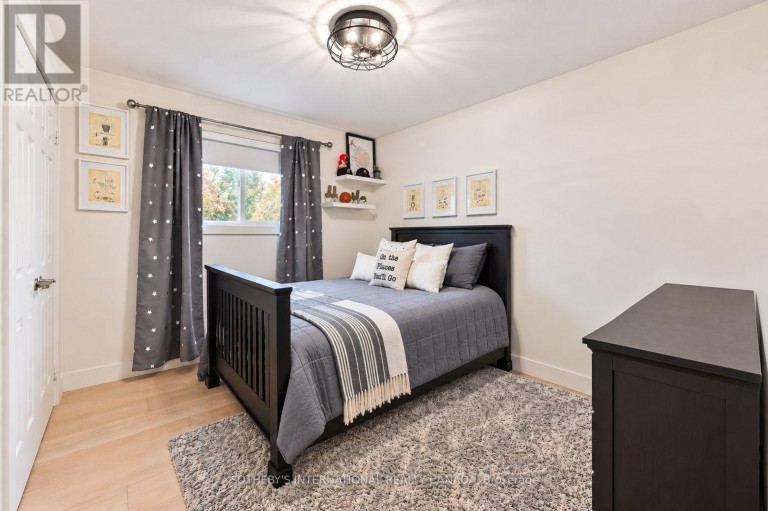 23 HILL FARM ROAD, King (Nobleton), Ontario, L0G1N0
