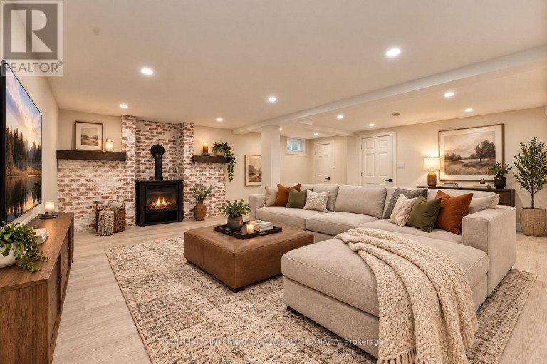 23 HILL FARM ROAD, King (Nobleton), Ontario, L0G1N0