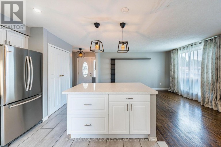 46 REIGATE AVENUE, Brampton (Madoc), Ontario, L6V2E3