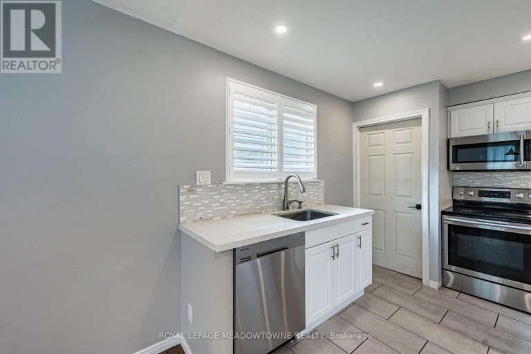 46 REIGATE AVENUE, Brampton (Madoc), Ontario, L6V2E3