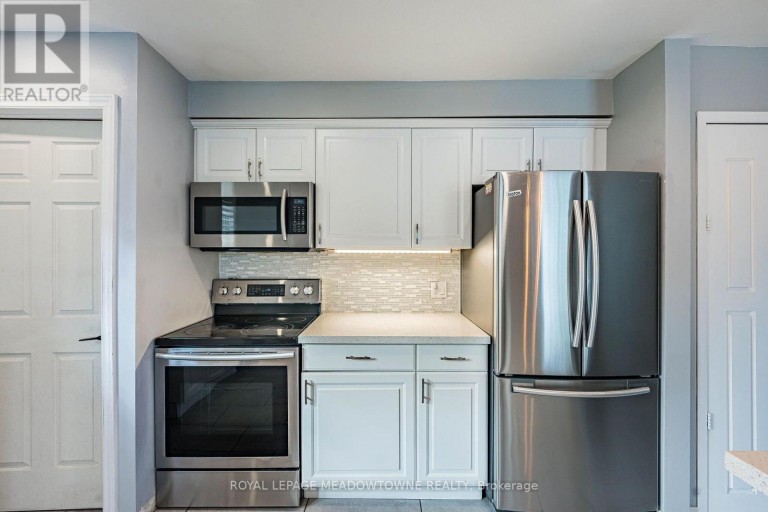 46 REIGATE AVENUE, Brampton (Madoc), Ontario, L6V2E3