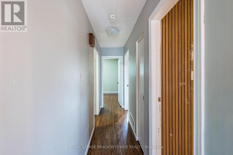 46 REIGATE AVENUE, Brampton (Madoc), Ontario, L6V2E3