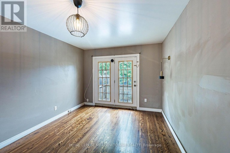 46 REIGATE AVENUE, Brampton (Madoc), Ontario, L6V2E3